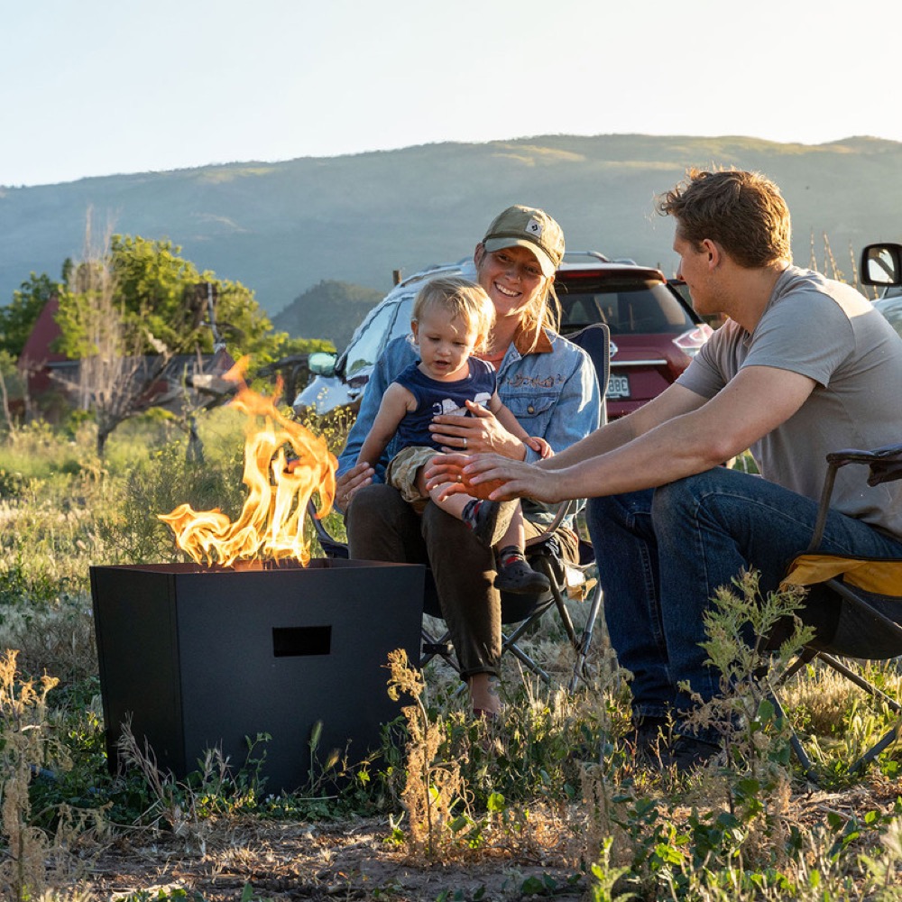 Warming Trends FireStorm Series III 24 Inch Rectangular Powder Coated Steel 65000 BTU Portable Propane Fire Pit with Carry Bag   Realtree Timber