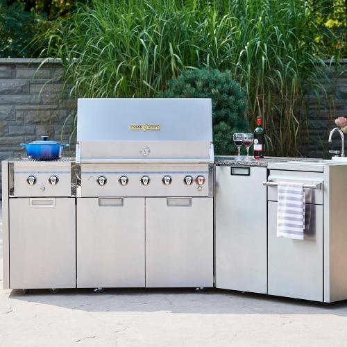 Crown Verity Infinite Series 24 Inch 3 Burner Modular Freestanding Natural Gas Grill with Light Package