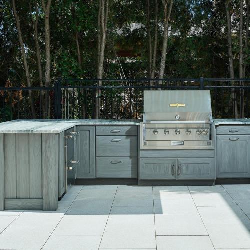 Crown Verity Infinite Series 42 Inch 6 Burner Stainless Steel Built In Propane Gas Grill with Light Package