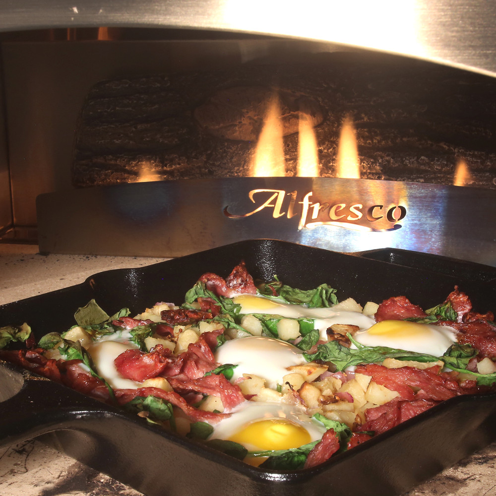 Alfresco Grills 30 Inch Built In Natural Gas Outdoor Pizza Oven   Raspberry Red