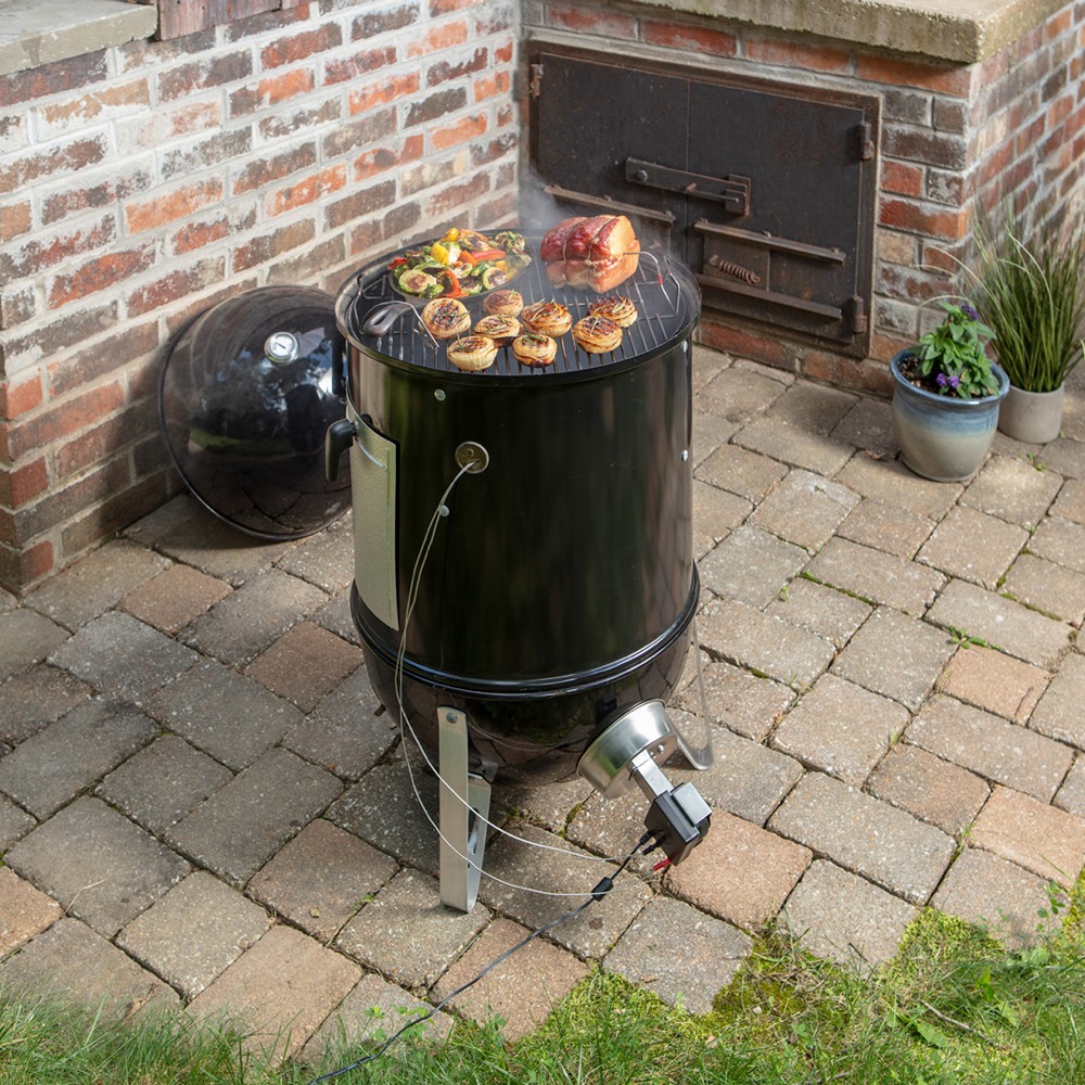 Flame Boss 400 Wi Fi Smoker Controller with Universal Adapter Kit