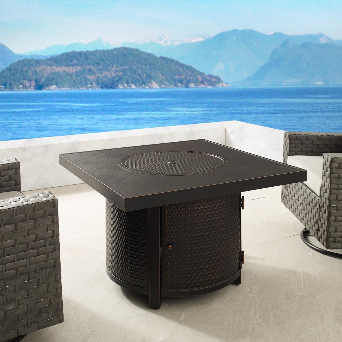 Fire Sense Yorke 40 Inch 55000 BTU Round Aluminum Propane Gas Fire Pit Table   Antique Bronze