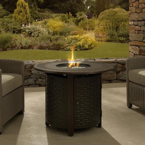 Fire Sense Hendricks 34 Inch 37000 BTU Round Aluminum Propane Gas Fire Pit Table   Antique Bronze
