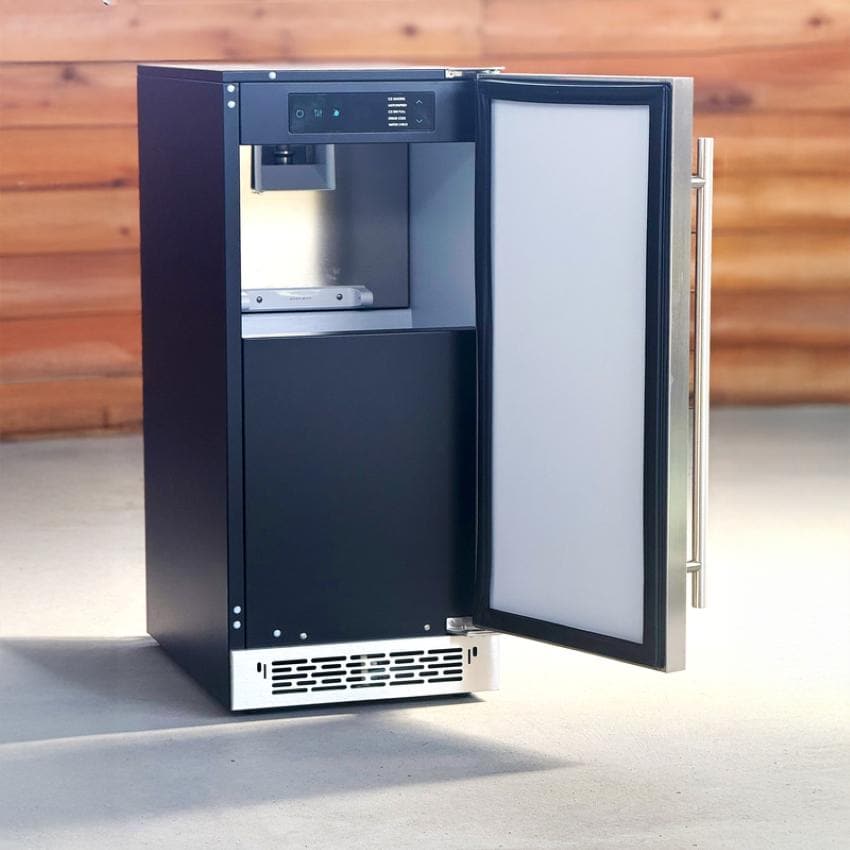 RCS Stainless Nugget Ice Maker   26 lb Storage Capacity