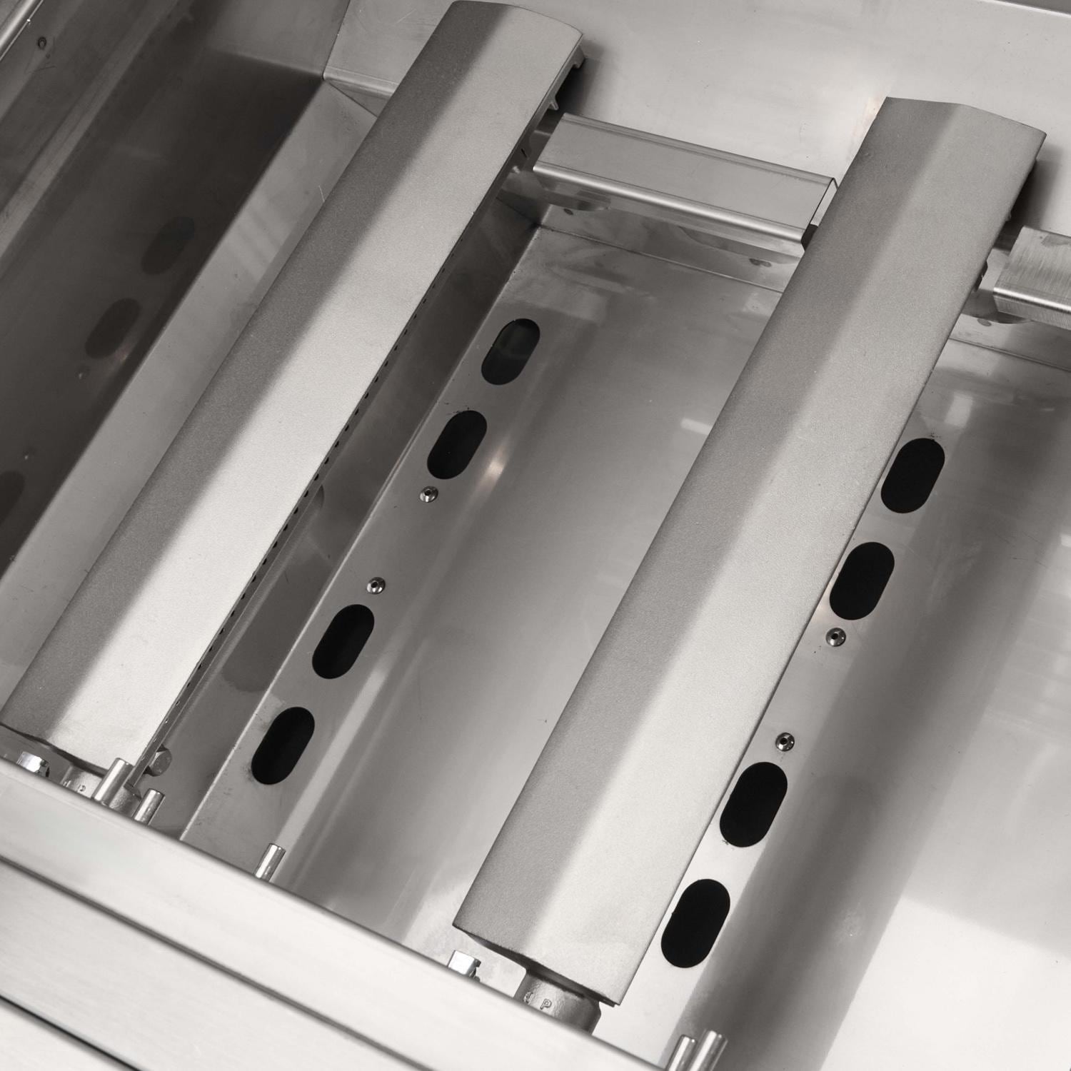 Coyote C Series 30 inch 3 Burner Built In Natural Gas Grill