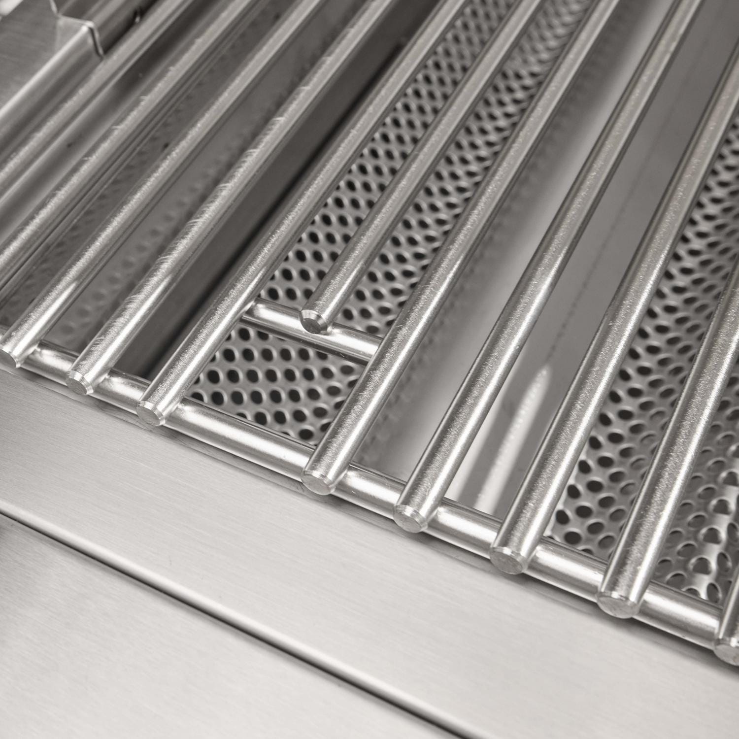 Coyote C Series 34 inch 3 Burner Built In Natural Gas Grill