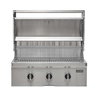 Coyote C Series 34 inch 3 Burner Built In Gas Grill Open350