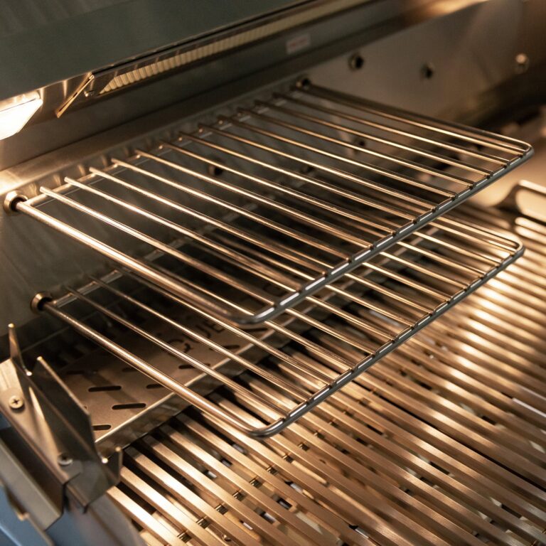 Summerset Grills Quest 36 Inch 3 Burner Freestanding Natural Gas Grill with Rear Infrared Burner