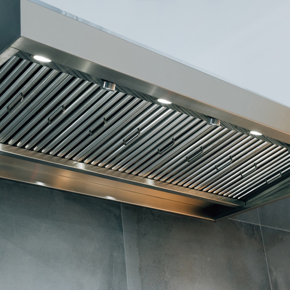 Summerset Grills 60 Inch Stainless Steel Outdoor Rated Vent Hood with 2000 CFM Motor and Mounting Bracket