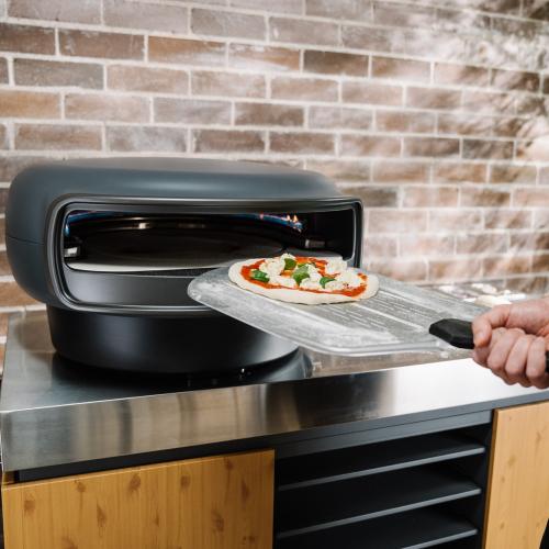 Everdure by Heston KILN R Series 2 Burner Natural Gas Powered Countertop Pizza Oven   Graphite
