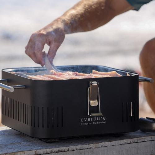 Everdure by Heston CUBE 17 Inch Portable Charcoal Grill   Black