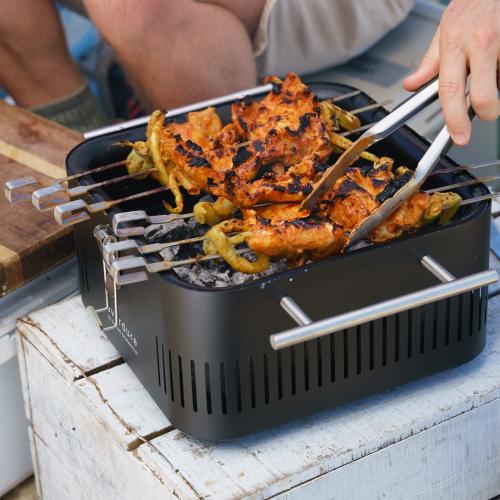 Everdure by Heston CUBE 17 Inch Portable Charcoal Grill   Black