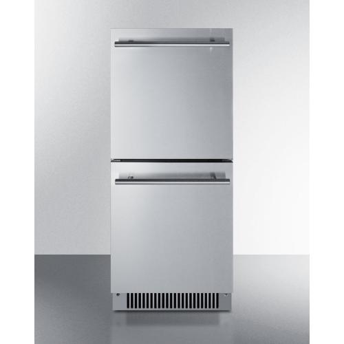 Summit 15 Inch 28 Cu Ft