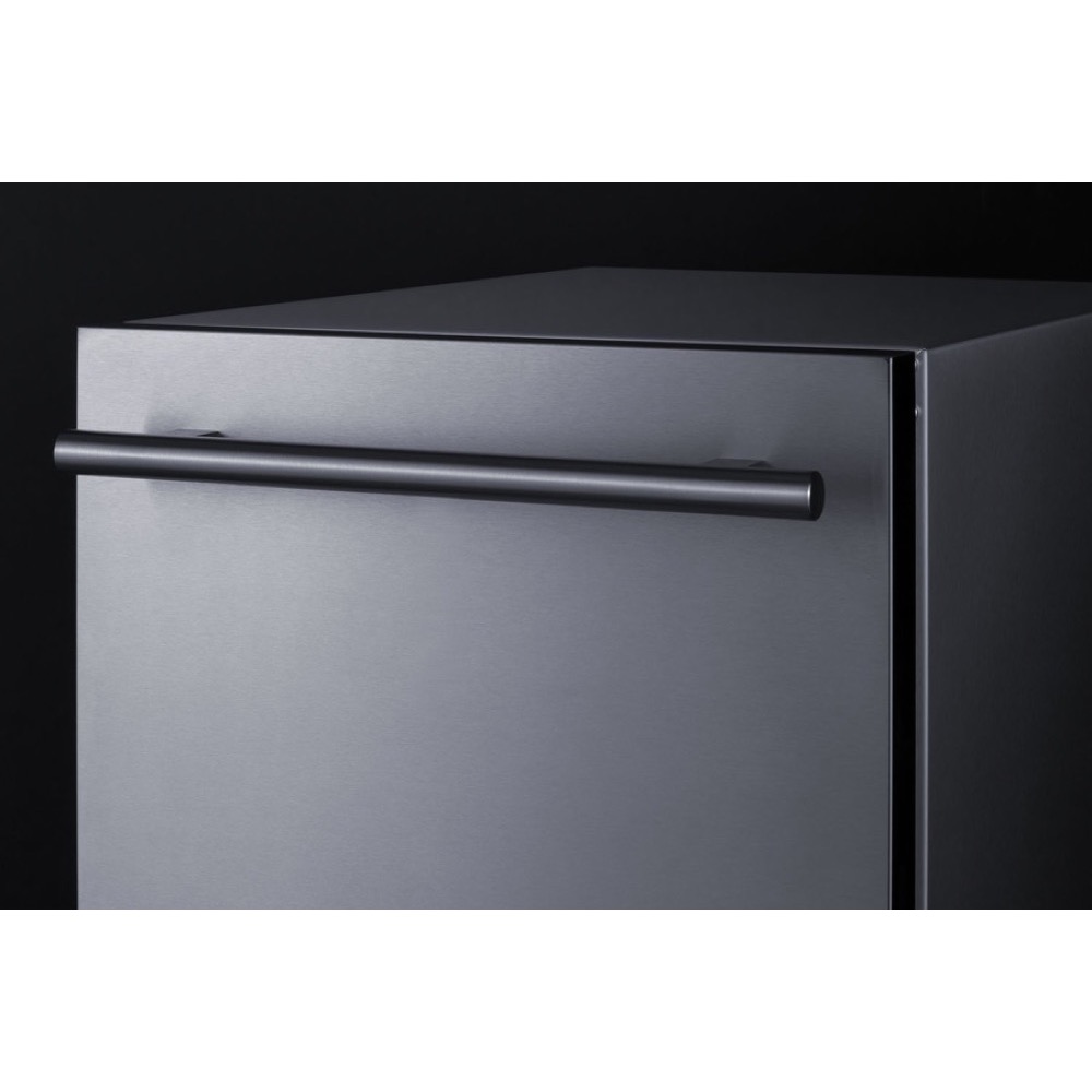 Summit 15 Inch 28 Cu Ft