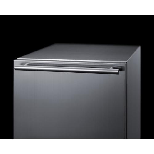 Summit 18 Inch 34 Cu Ft