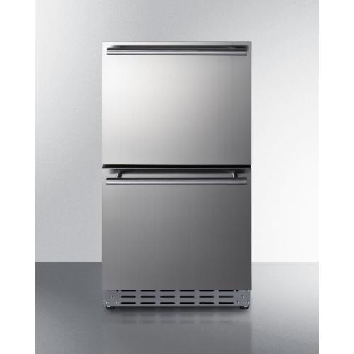 Summit 18 Inch 34 Cu Ft