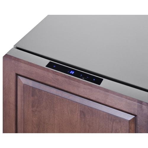 Summit 24 Inch 37 Cu Ft