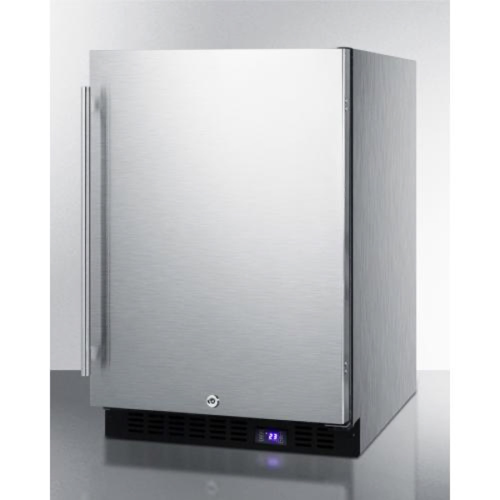 Summit 24 Inch 472 Cu Ft