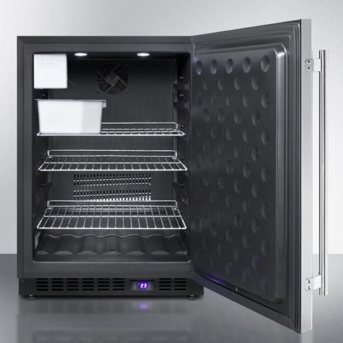Summit 24 Inch 472 Cu Ft