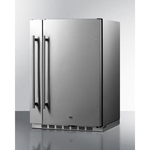 Summit 24 Inch 31 Cu Ft