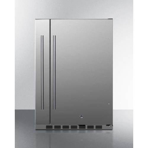 Summit 24 Inch 31 Cu Ft