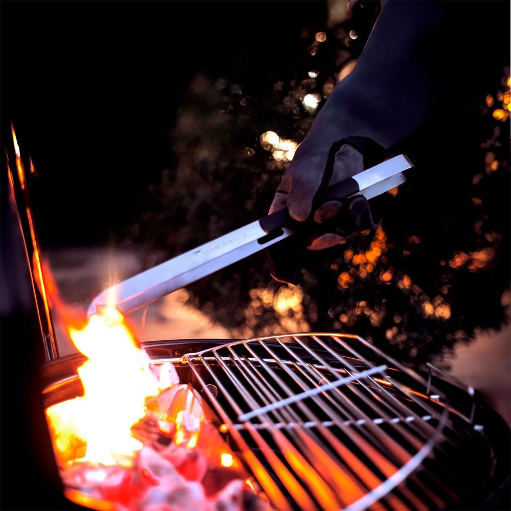 SNS Grills Home N Roam 18 Inch Travel Charcoal Kettle Grill