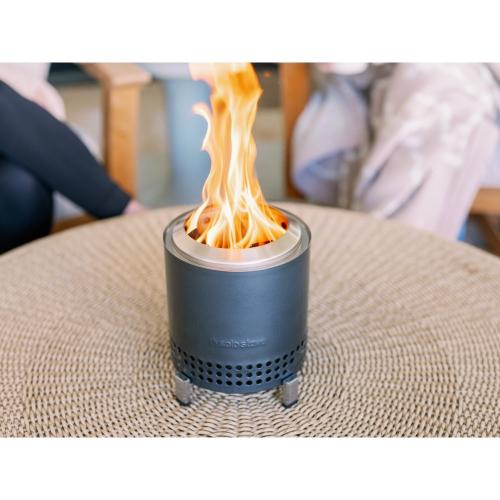 Solo Stove Mesa XL 7 Inch Round Stainless Steel Wood Burning Tabletop Fire Pit   Gunmetal