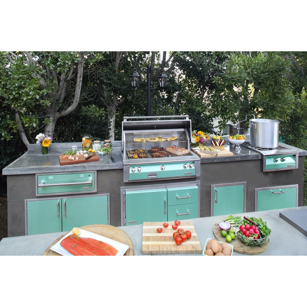 Alfresco Grills ALXE 36 Inch 3 Burner Built In Natural Gas Grill with Rear Infrared Burner   Light Green