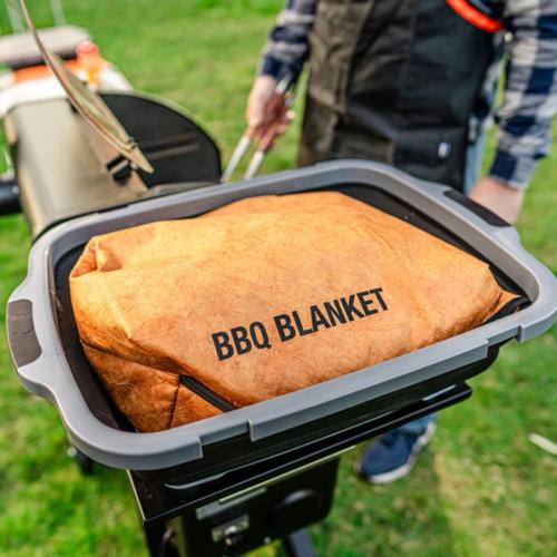 Drip EZ Rest EZ BBQ Blanket for Controlled Heat Loss and Moisture Retention   Heavy Duty Zipper and Wide Mouth   Khaki