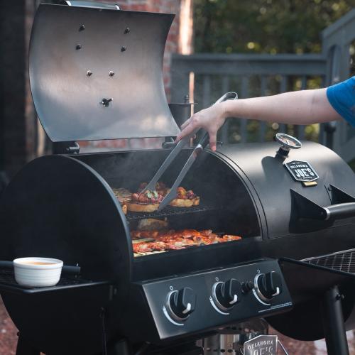 Oklahoma Joes Canyon Combo DLX Charcoal and Propane Gas Smoker  and  Grill