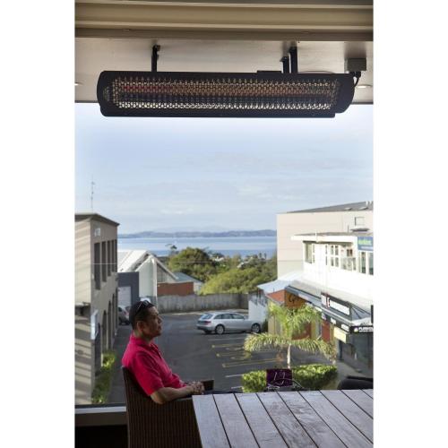 Bromic Heating Tungsten Smart Heat 56 Inch 3000W 208V Electric Patio Heater   Black