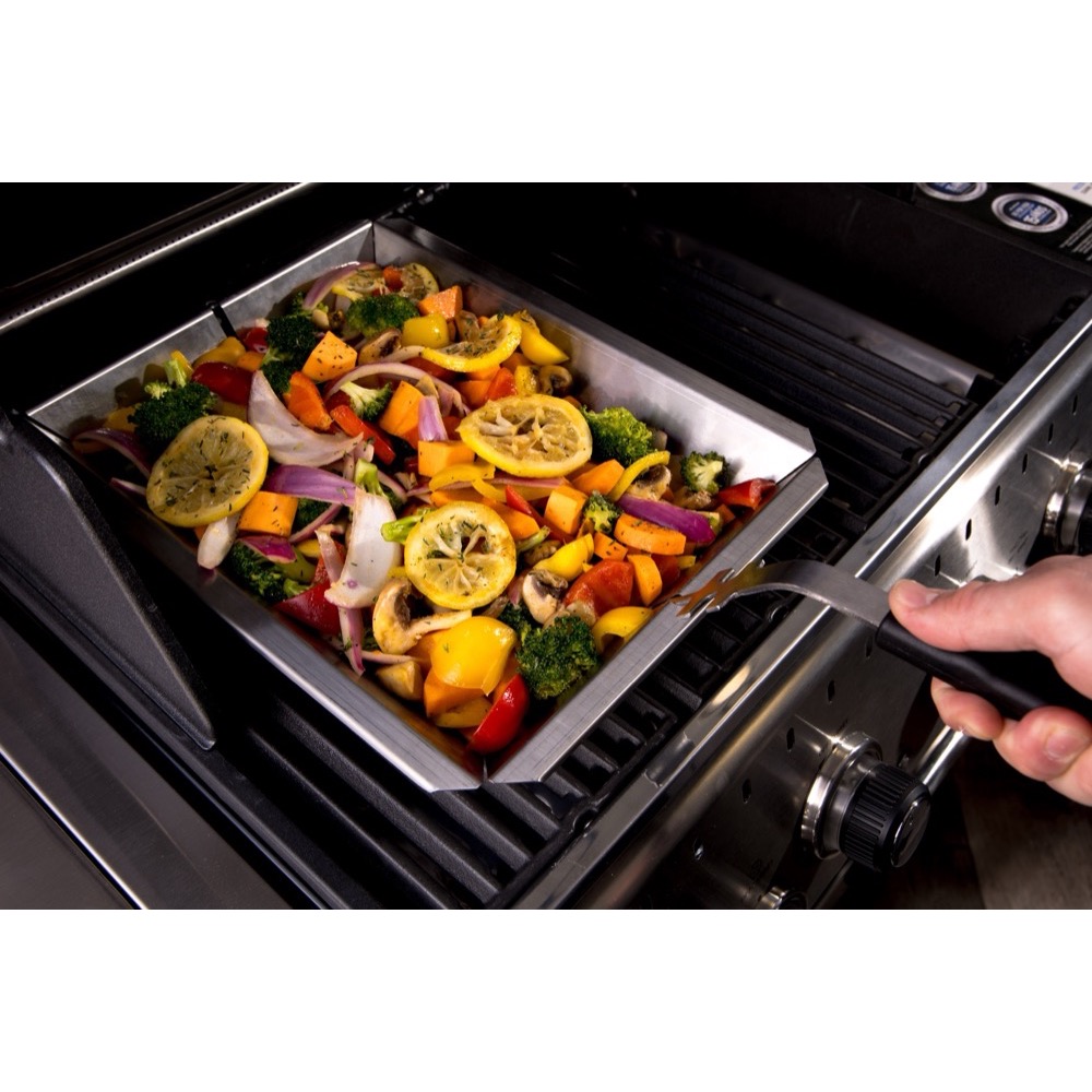 Broil King Stainless Steel Shelf Insert Wok