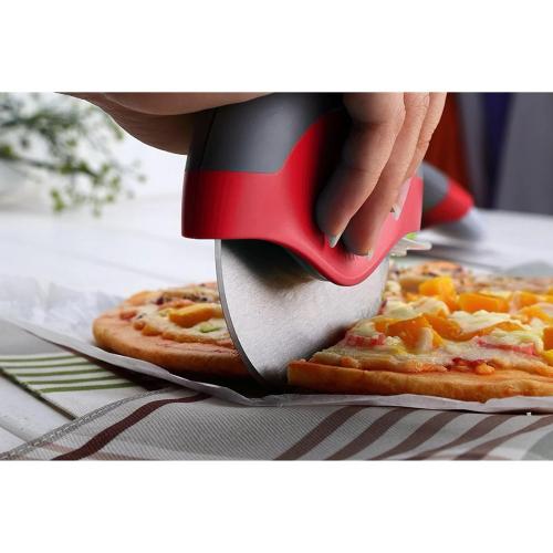 WPPO Deluxe Roller Pizza Cutter With Removable Safety Shield