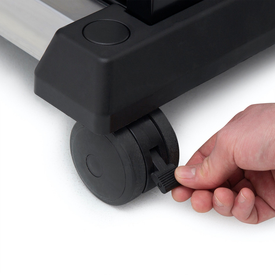 Broil King Baron S420 Pro 4 Burner Freestanding Propane Gas Grill