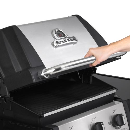 Broil King Monarch 320 3 Burner Freestanding Natural Gas Grill
