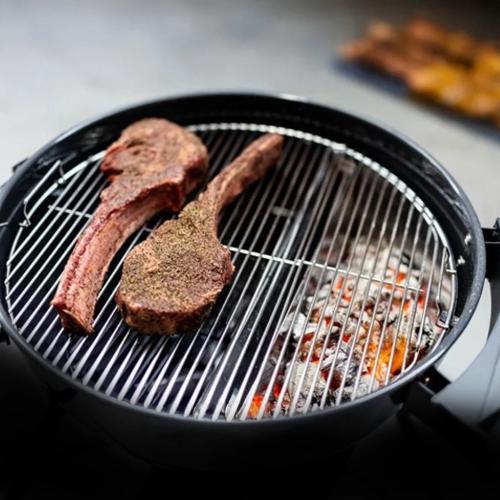 SNS Grills Slow N Sear Deluxe   Fits Weber 22 Inch Kettle Grills